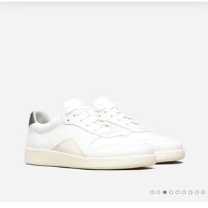 Everlane The Court Sneakers in Forest/White